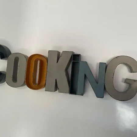 아파트 With Beautiful Terrace And Air Conditioning