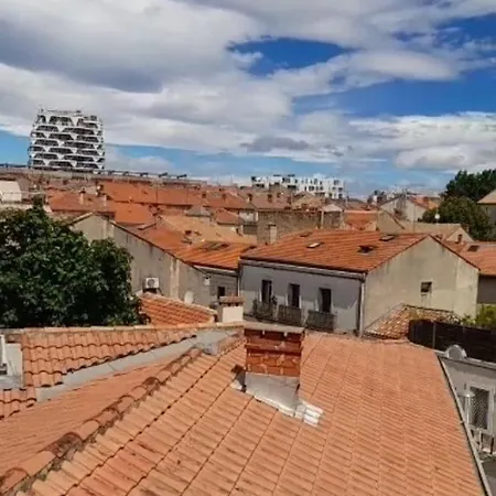 아파트 With Beautiful Terrace And Air Conditioning 몽펠리에