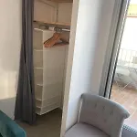 With Beautiful Terrace And Air Conditioning شقة